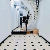 Nhà đẹp hẻm 5m thông sát MT Huỳnh Văn Bánh - chỉ nhỉnh 8,5 tỷ
